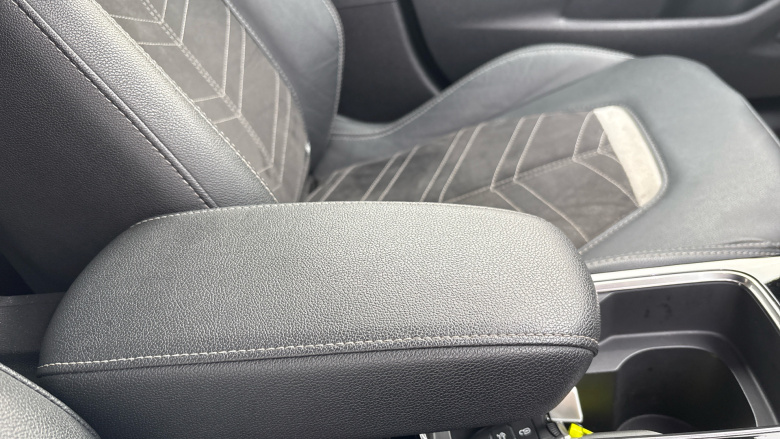 Vauxhall Mokka 100kW Ultimate 50kWh 5dr Auto Electric Hatchback